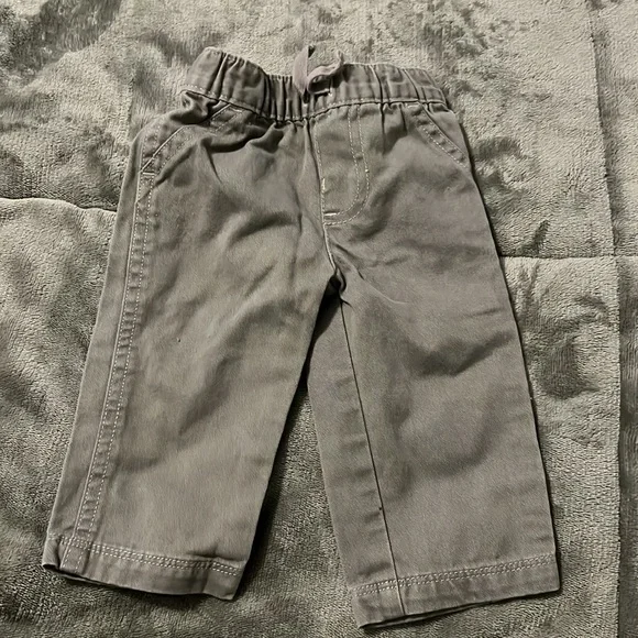 Carter’s boys outfit size 6 months - Picture 5 of 7